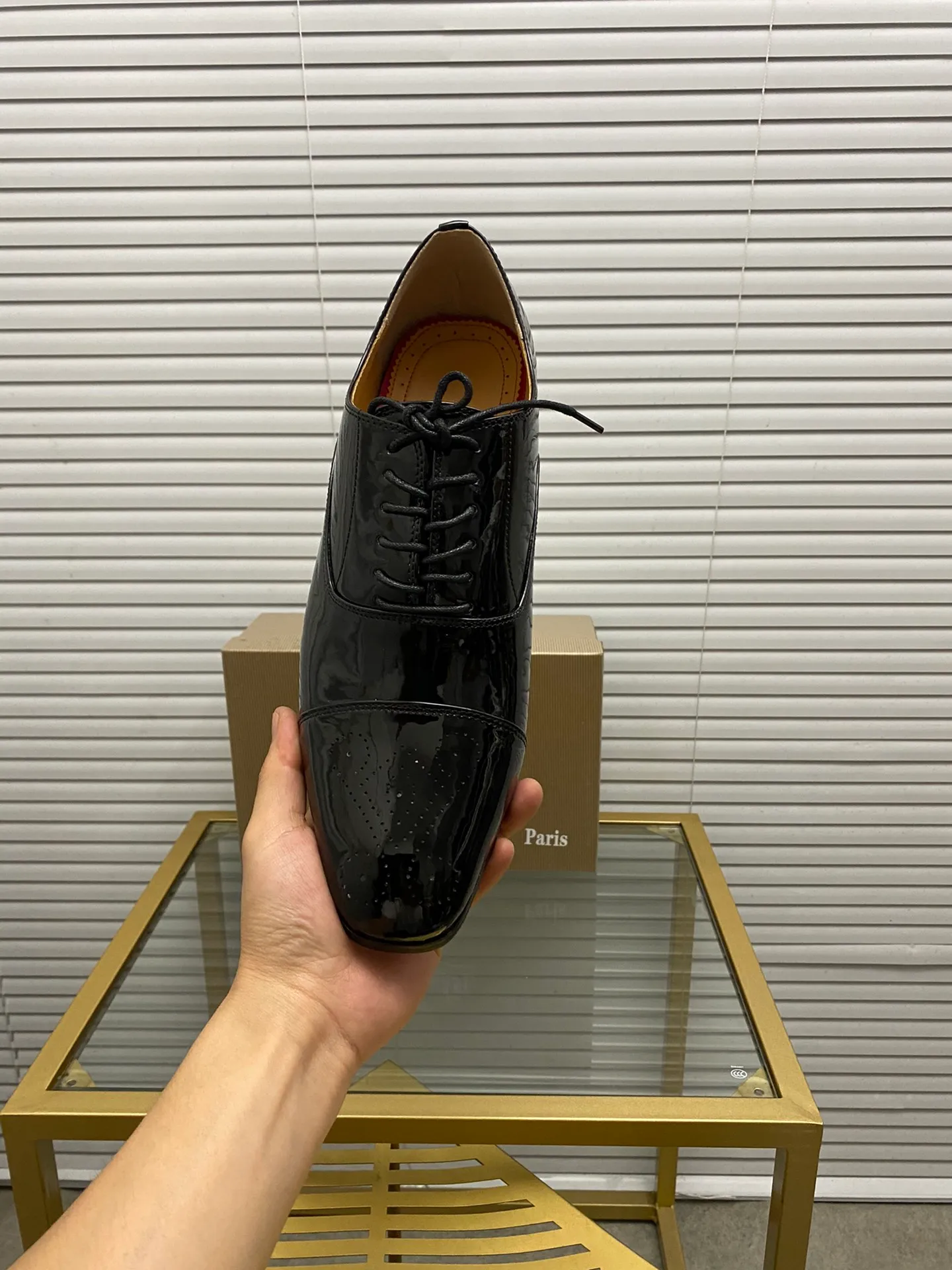 (Customized model) Ex-factory price is 500. christian louboutin (CL red sole shoes) counter series, casual sneakers for couples 📢 📢 📢 Exclusive hot style release 🎈🎈💪 Movable latex feet 👻 Finished outsole line [Proud] 😝Female 35-40# Male 38#-46, global supply😝 [Top version]: Original imported genuine leather upper, top original leather lining, original molded TPU outsole, original 1:1 detail processing, original shoe last,